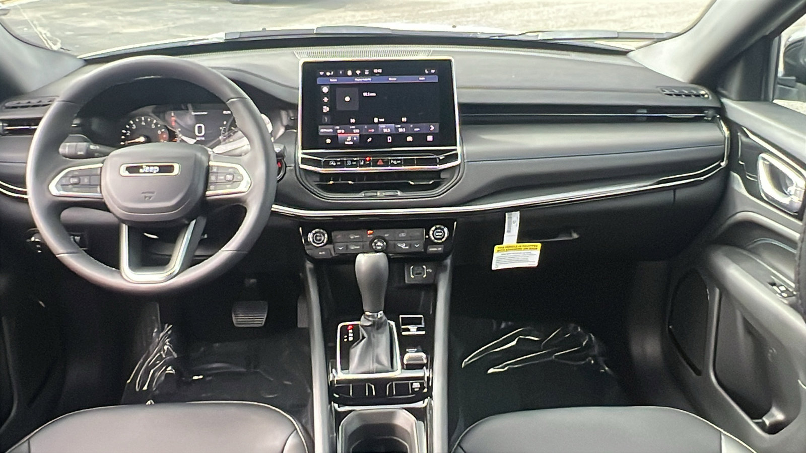 New 2026 Jeep Compass Limited image 18