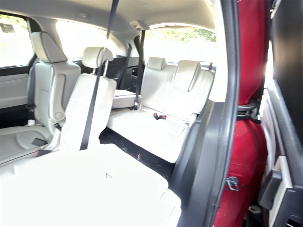 Used 2025 Honda Odyssey Touring image 24