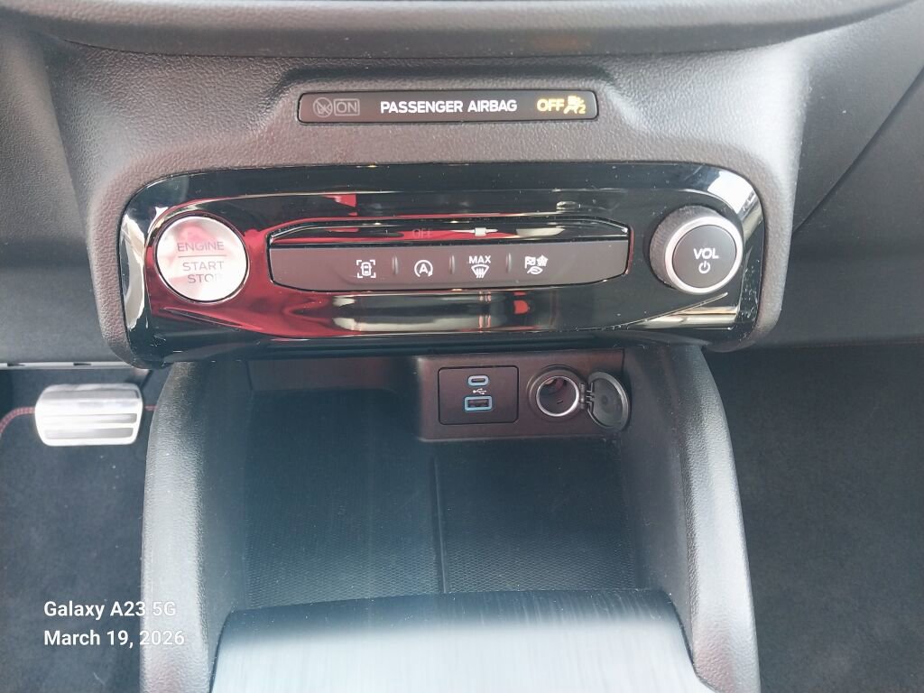 Certified 2023 Ford Escape ST-Line w/ Tech Pack #1 image 14