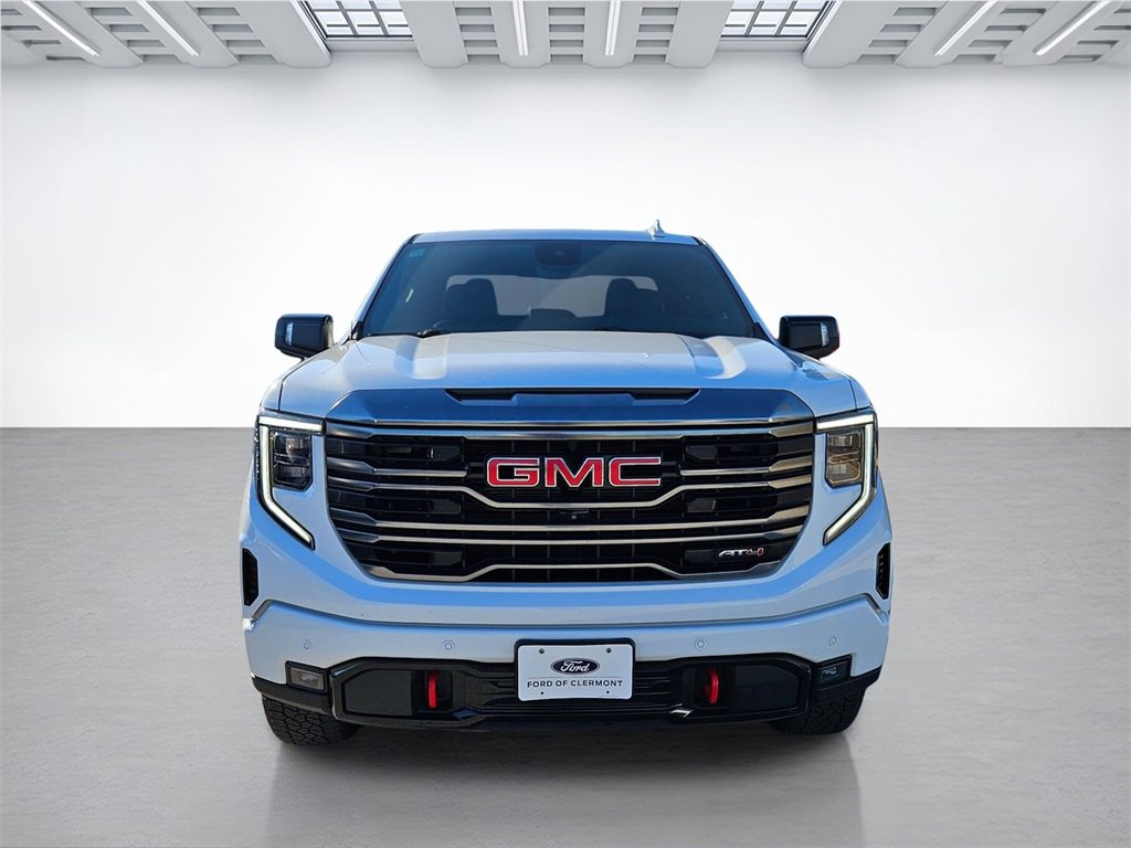 Used 2023 GMC Sierra 1500 AT4 w/ AT4 Premium Package image 3