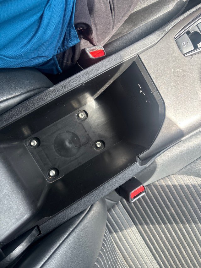 Used 2023 Toyota Camry SE AWD/4WD image 25