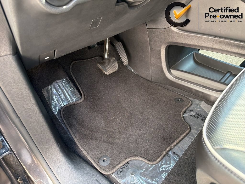 Certified 2023 Chrysler Pacifica Limited w/ Uconnect Theater Family Group AWD/4WD image 65