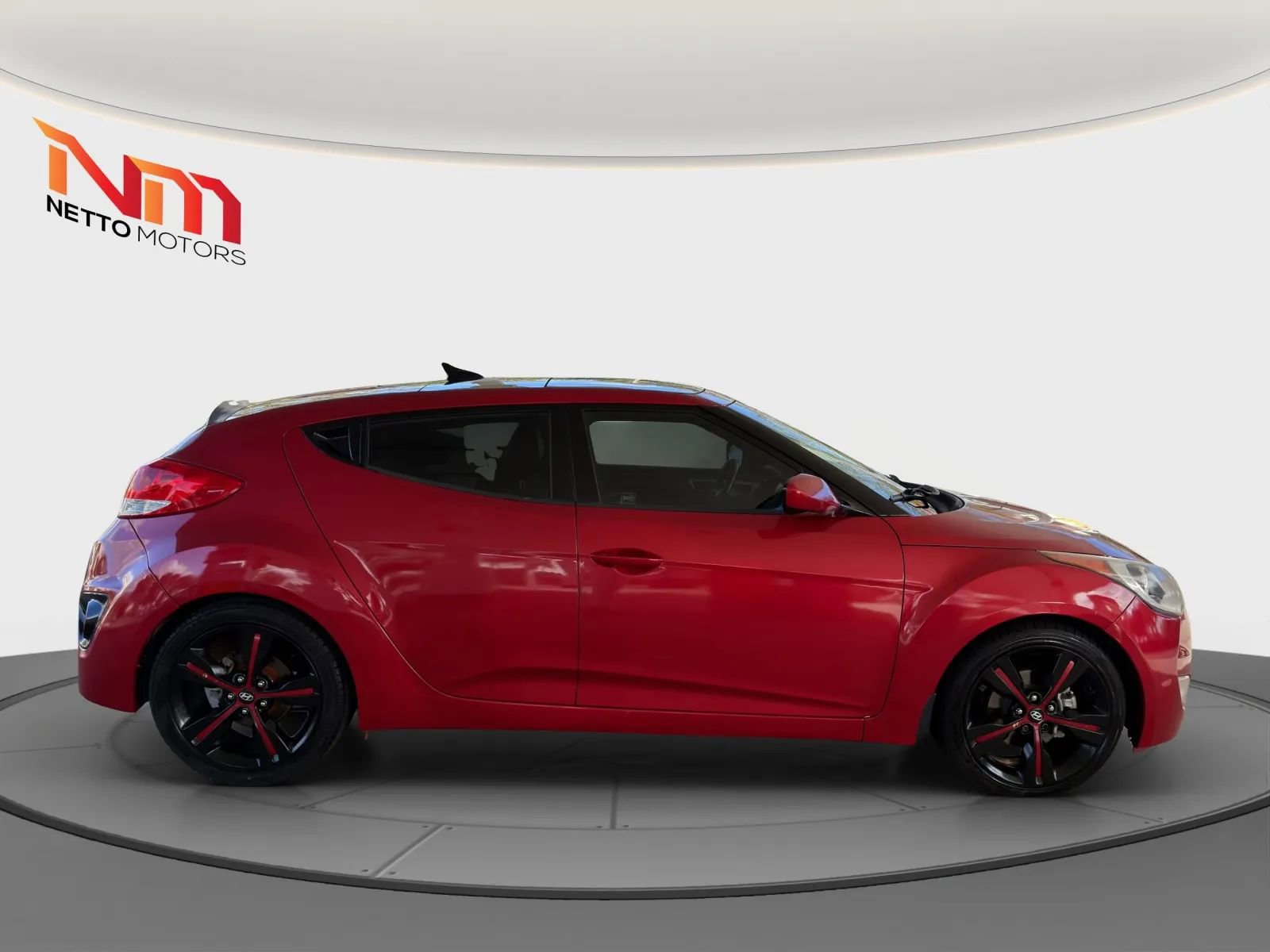 Used 2016 Hyundai Veloster w/ Option Group 02 image 6