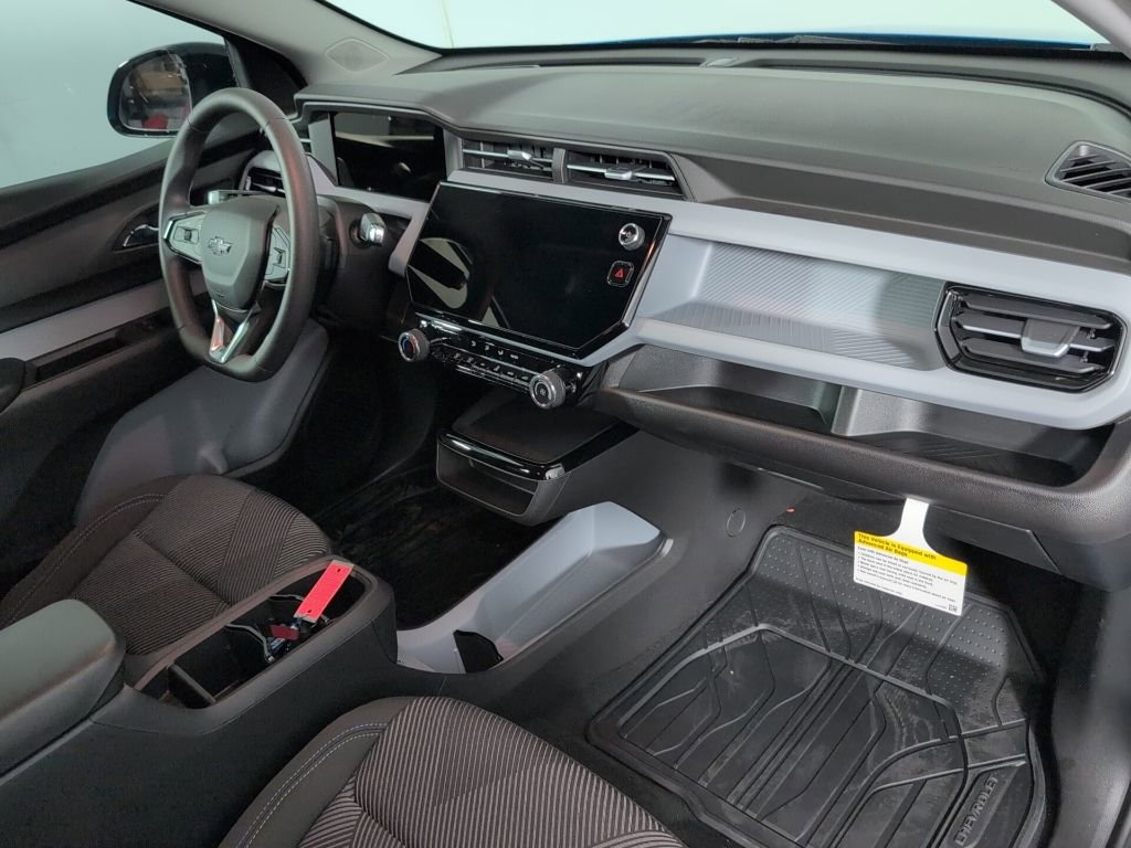 New 2027 Chevrolet Bolt LT image 12