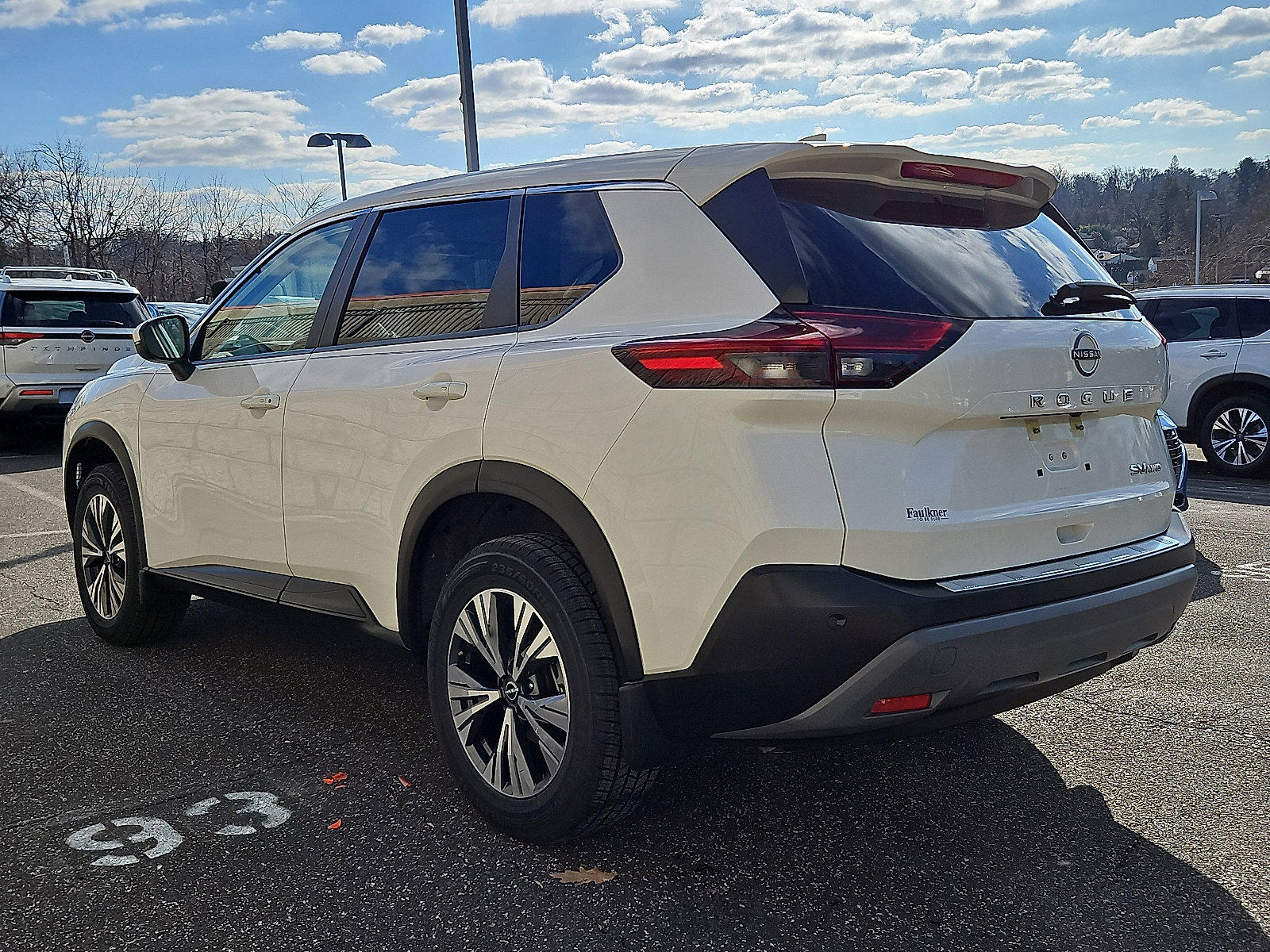 Certified 2023 Nissan Rogue SV image 4