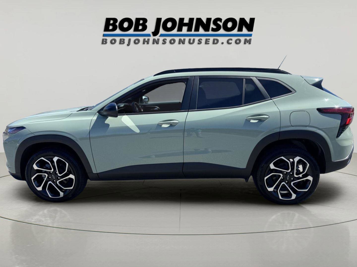 Used 2024 Chevrolet Trax RS w/ Driver Confidence Package FWD image 6