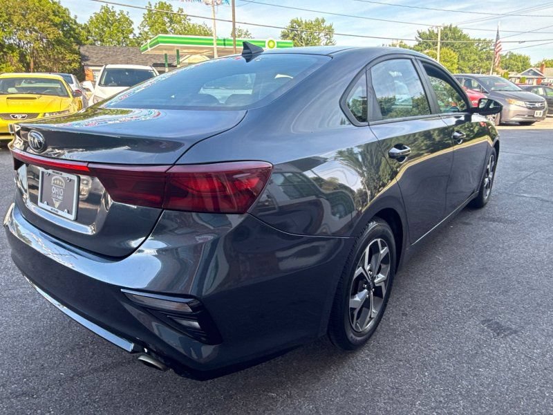 Used 2019 Kia Forte LXS FWD image 5