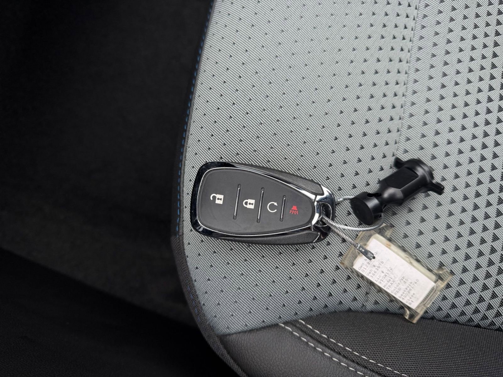 Used 2025 Chevrolet Trax LT w/ LT Convenience Package image 22