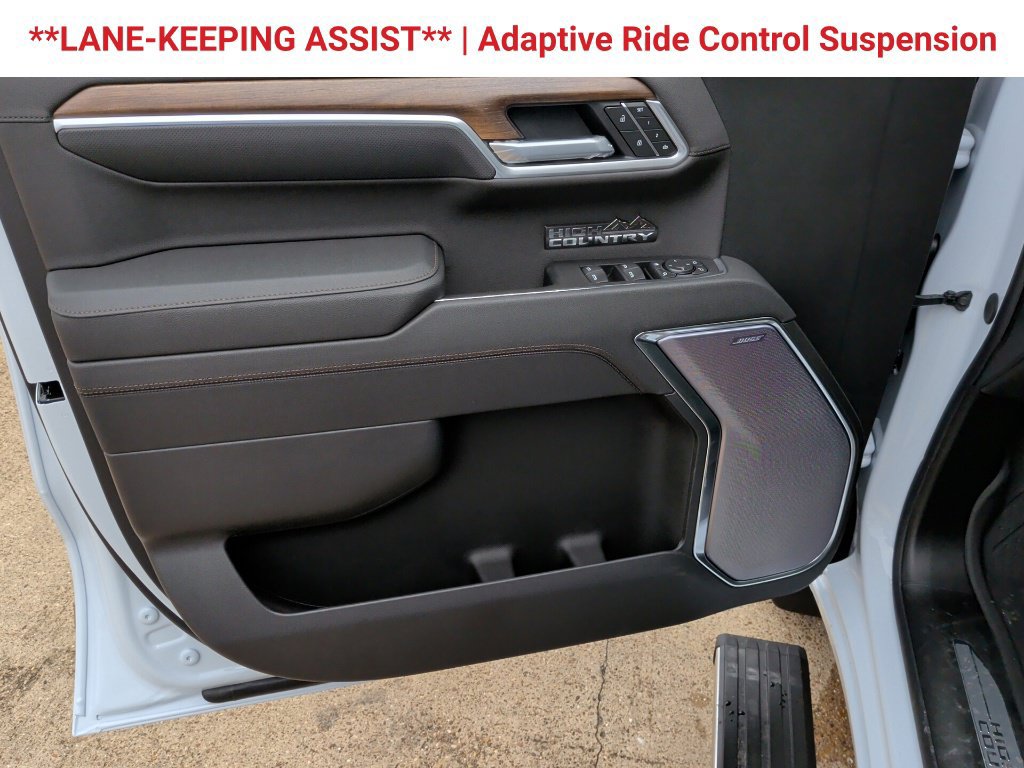 New 2026 Chevrolet Silverado 1500 High Country w/ Technology Package AWD/4WD image 11