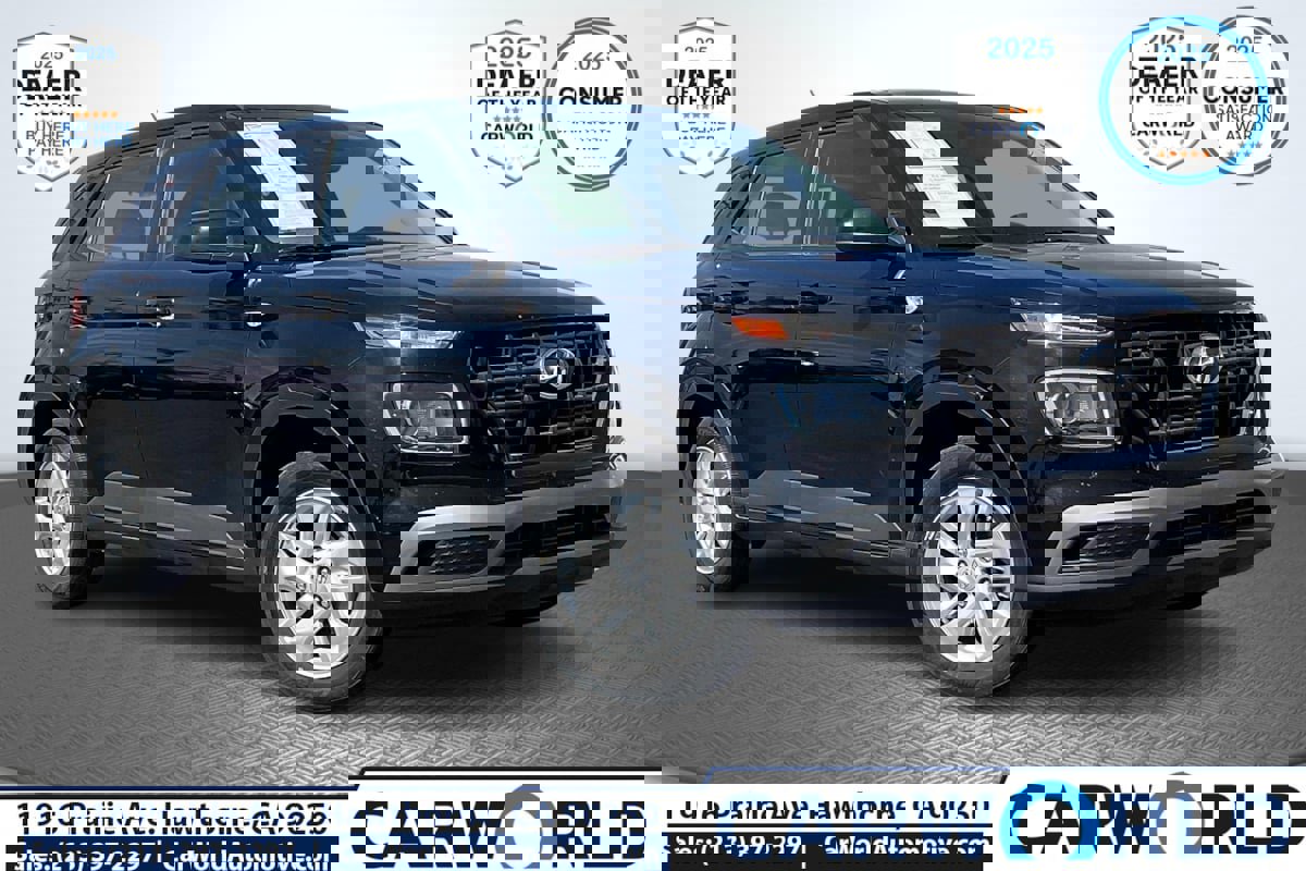 Used 2024 Hyundai Venue SE