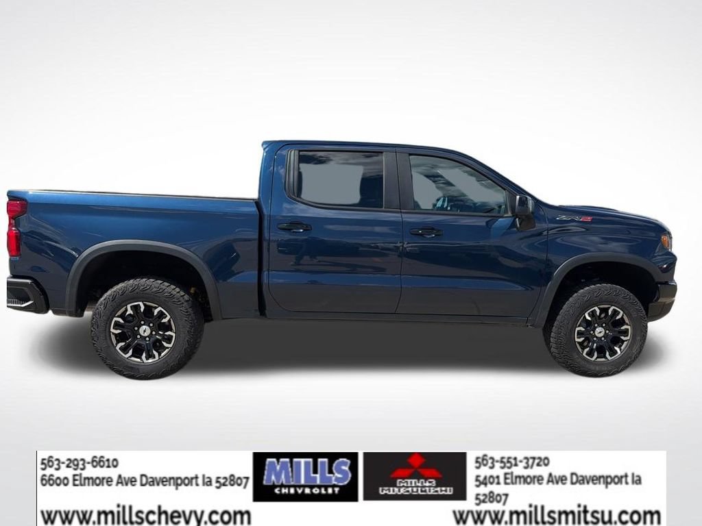 Used 2023 Chevrolet Silverado 1500 ZR2 w/ Technology Package AWD/4WD image 6