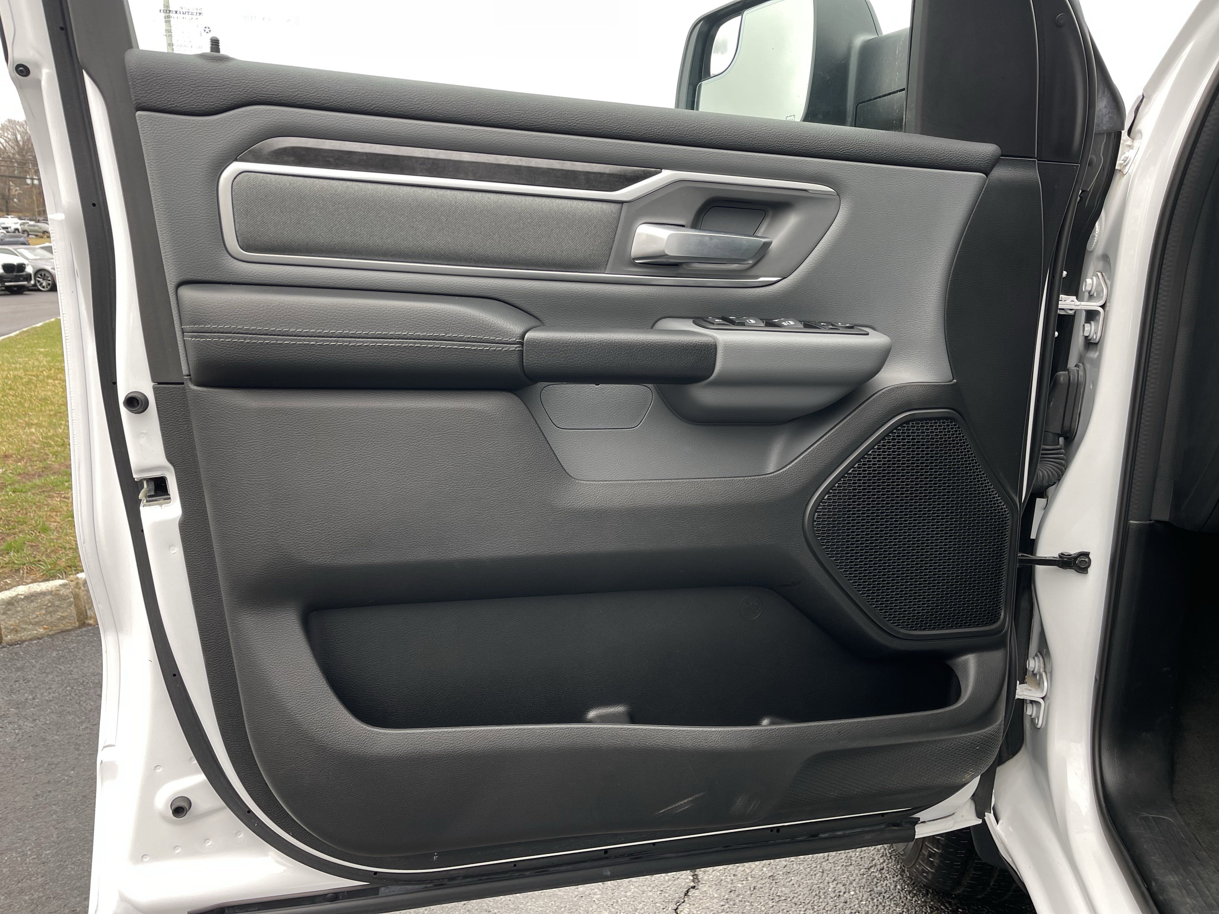 Used 2023 RAM 1500 Big Horn AWD/4WD image 12