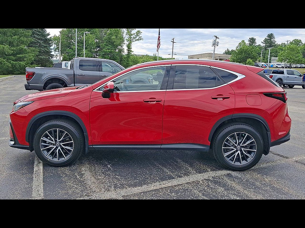 Used 2023 Lexus NX 350 AWD image 5
