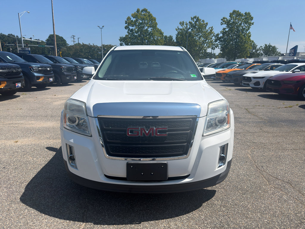 Used 2015 GMC Terrain SLE FWD image 2