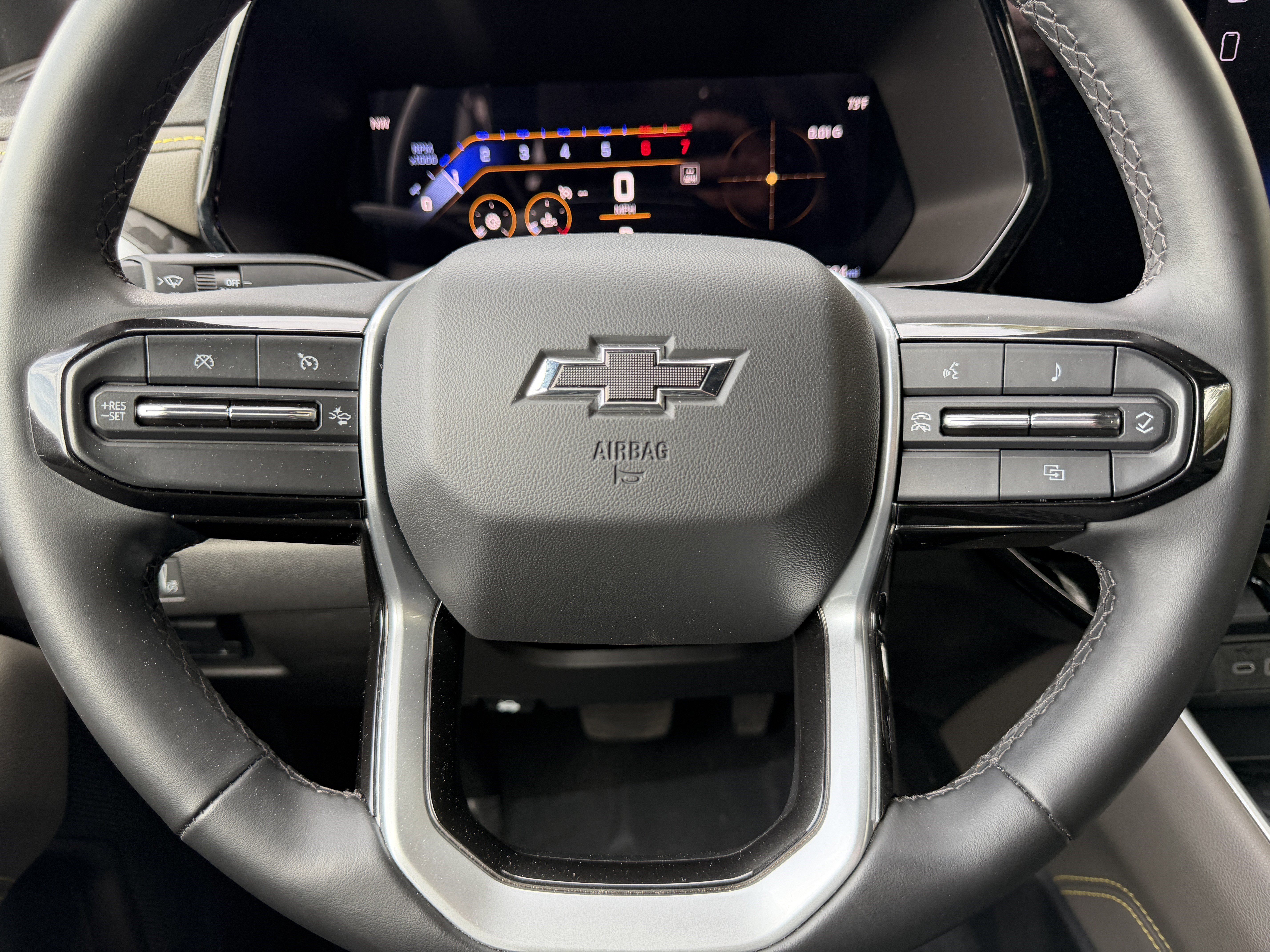 Used 2024 Chevrolet Colorado ZR2 w/ ZR2 Bison Edition AWD/4WD image 32