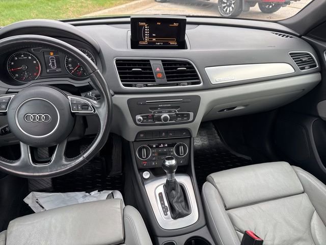 Used 2018 Audi Q3 2.0T Premium w/ Convenience Package image 21