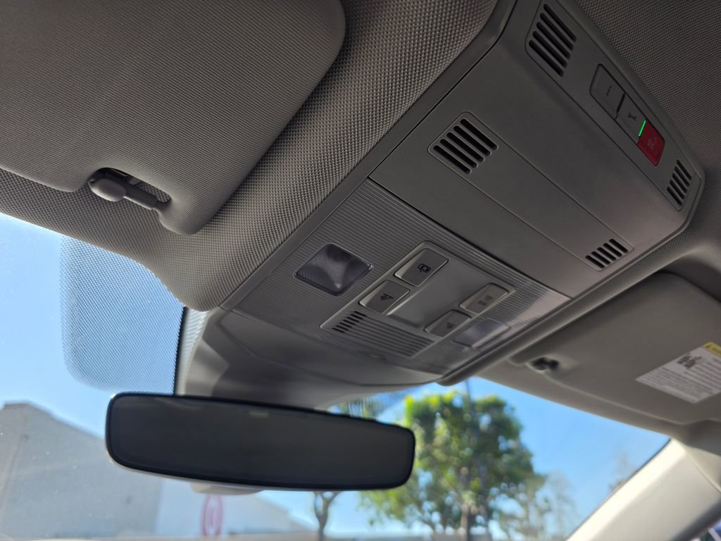 Used 2024 Volkswagen Jetta S image 35