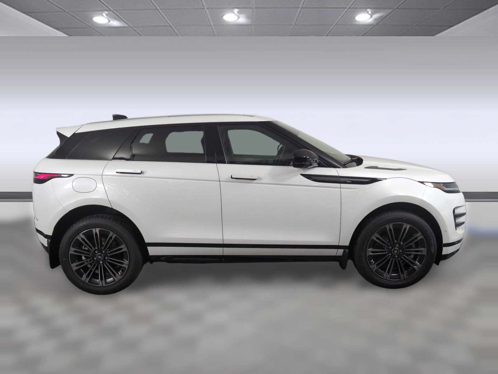 Certified 2026 Land Rover Range Rover Evoque Dynamic SE image 7
