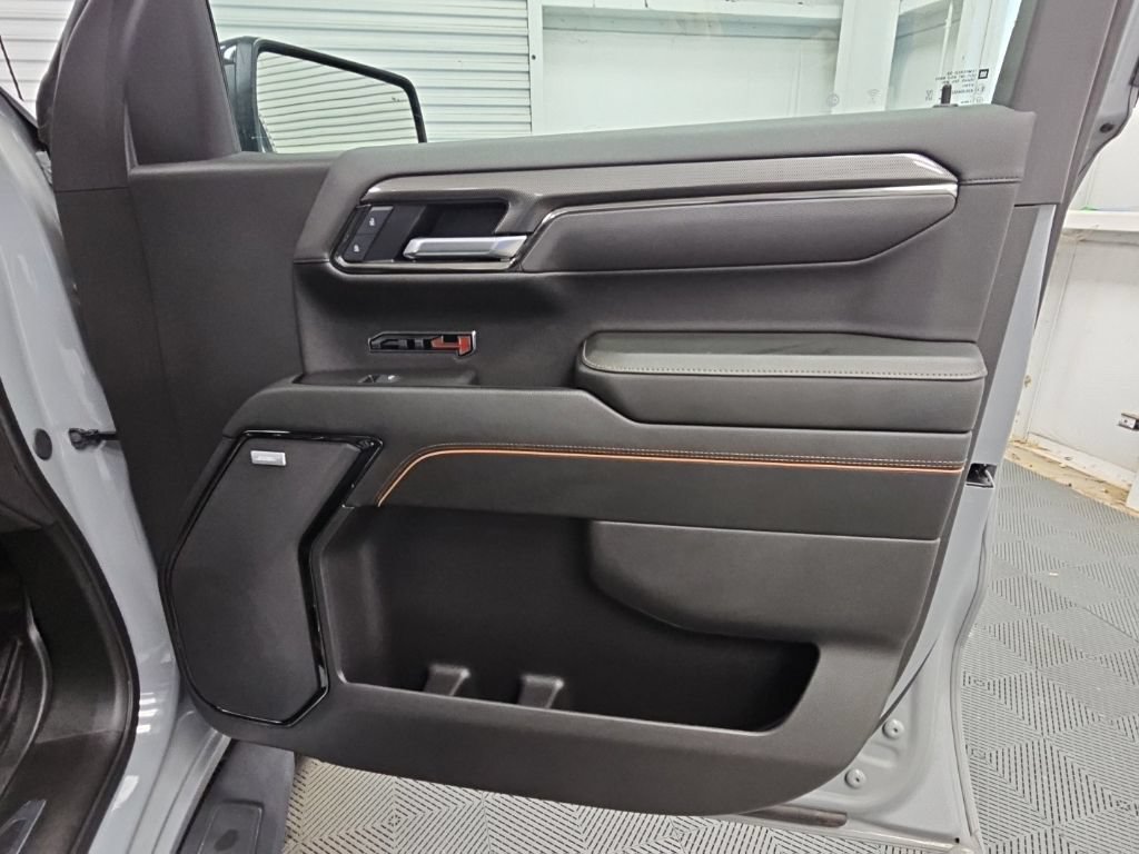 Certified 2025 GMC Sierra 1500 AT4 w/ AT4 Premium Package AWD/4WD image 44