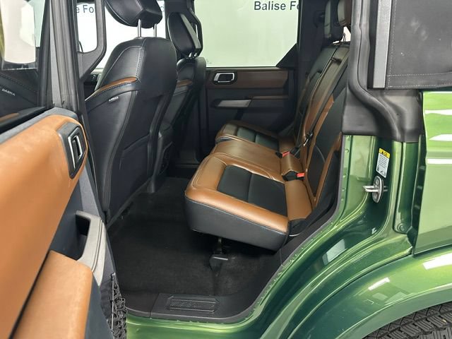 Used 2023 Ford Bronco Outer Banks AWD/4WD image 12