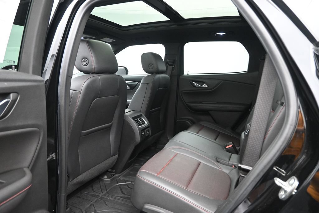 Used 2021 Chevrolet Blazer RS AWD/4WD image 27