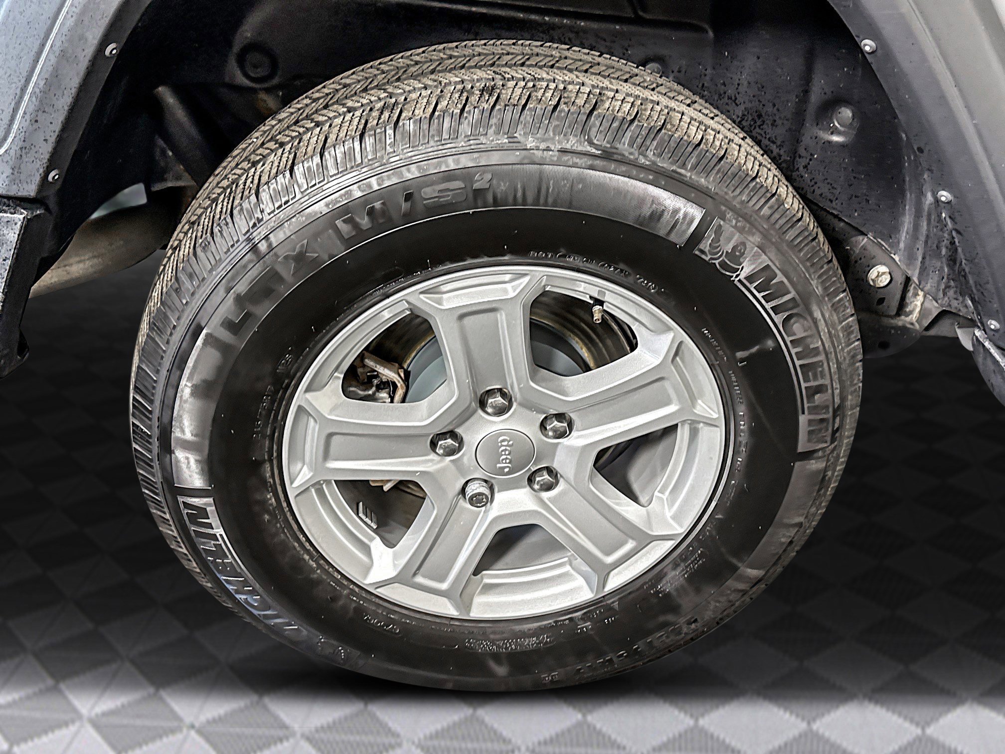 Used 2019 Jeep Wrangler Unlimited Sport S image 33