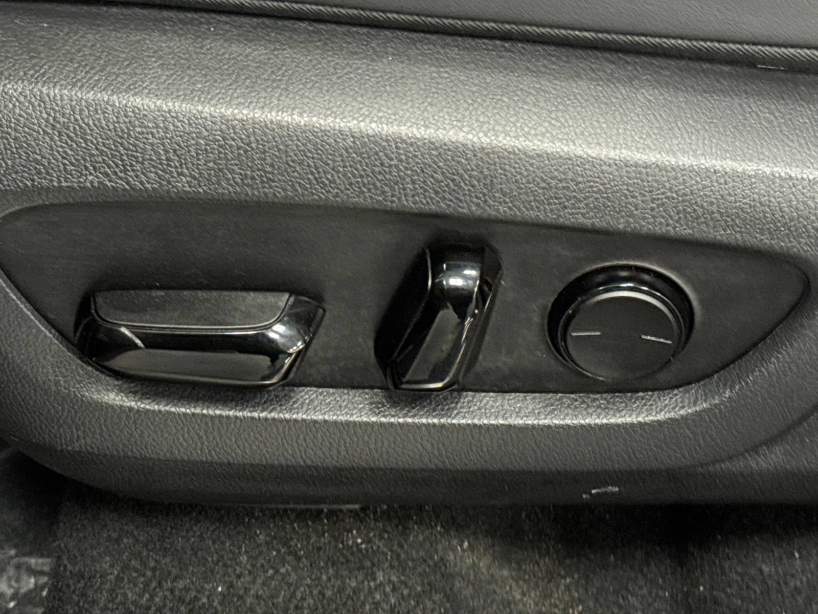 Used 2025 Lexus NX 250 FWD image 29