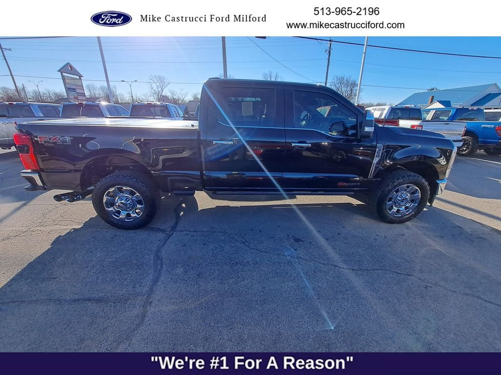 Used 2023 Ford F350 Lariat w/ Lariat Ultimate Package image 6