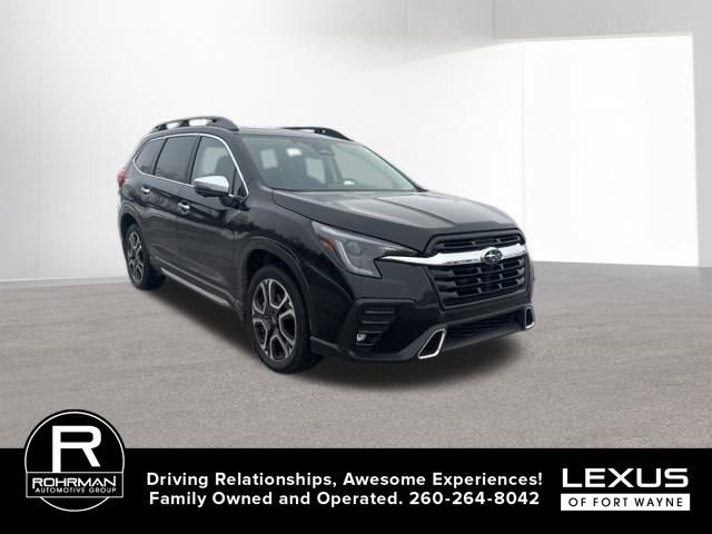 Used 2023 Subaru Ascent Touring image 4