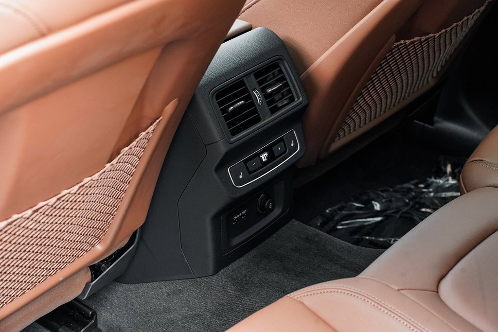 Used 2025 Audi Q5 Prestige image 19