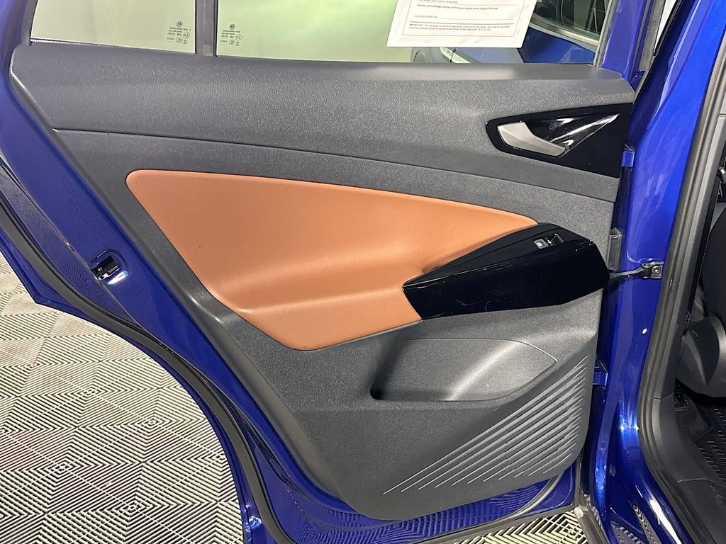 Used 2021 Volkswagen ID.4 Pro S w/ ID.4 Protection Package image 21