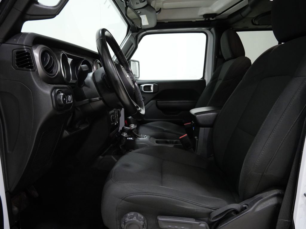 Used 2023 Jeep Wrangler Willys image 13