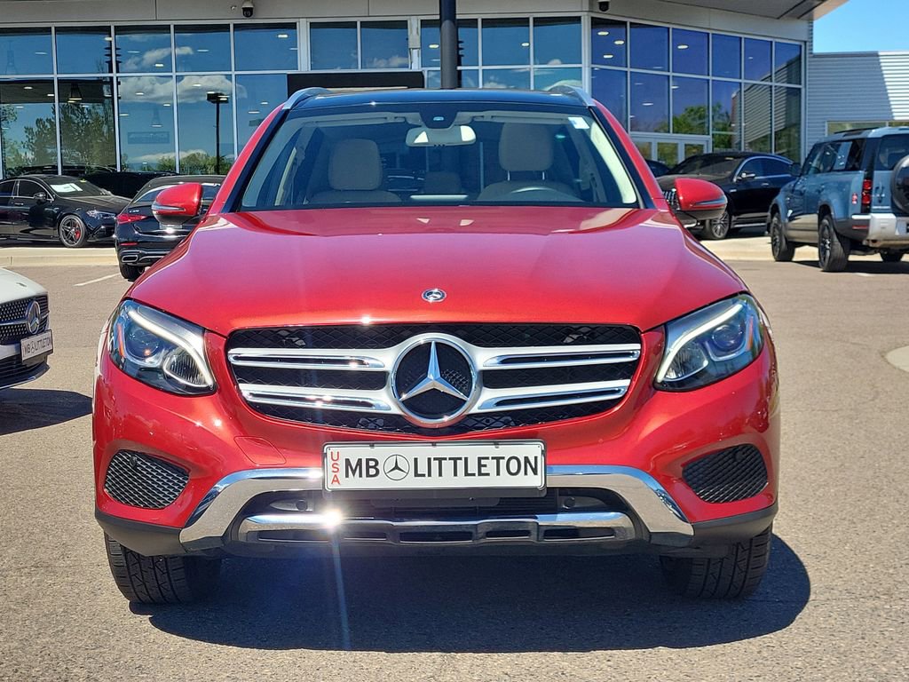 Used 2019 Mercedes-Benz GLC 300 4MATIC image 2