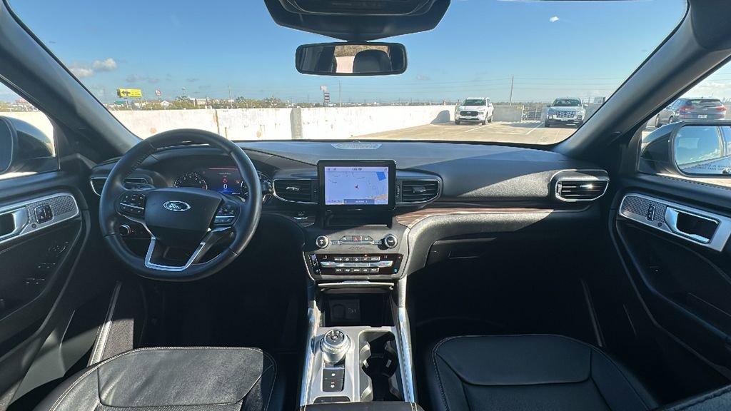 Used 2020 Ford Explorer Limited w/ Class III Trailer Tow Package image 22