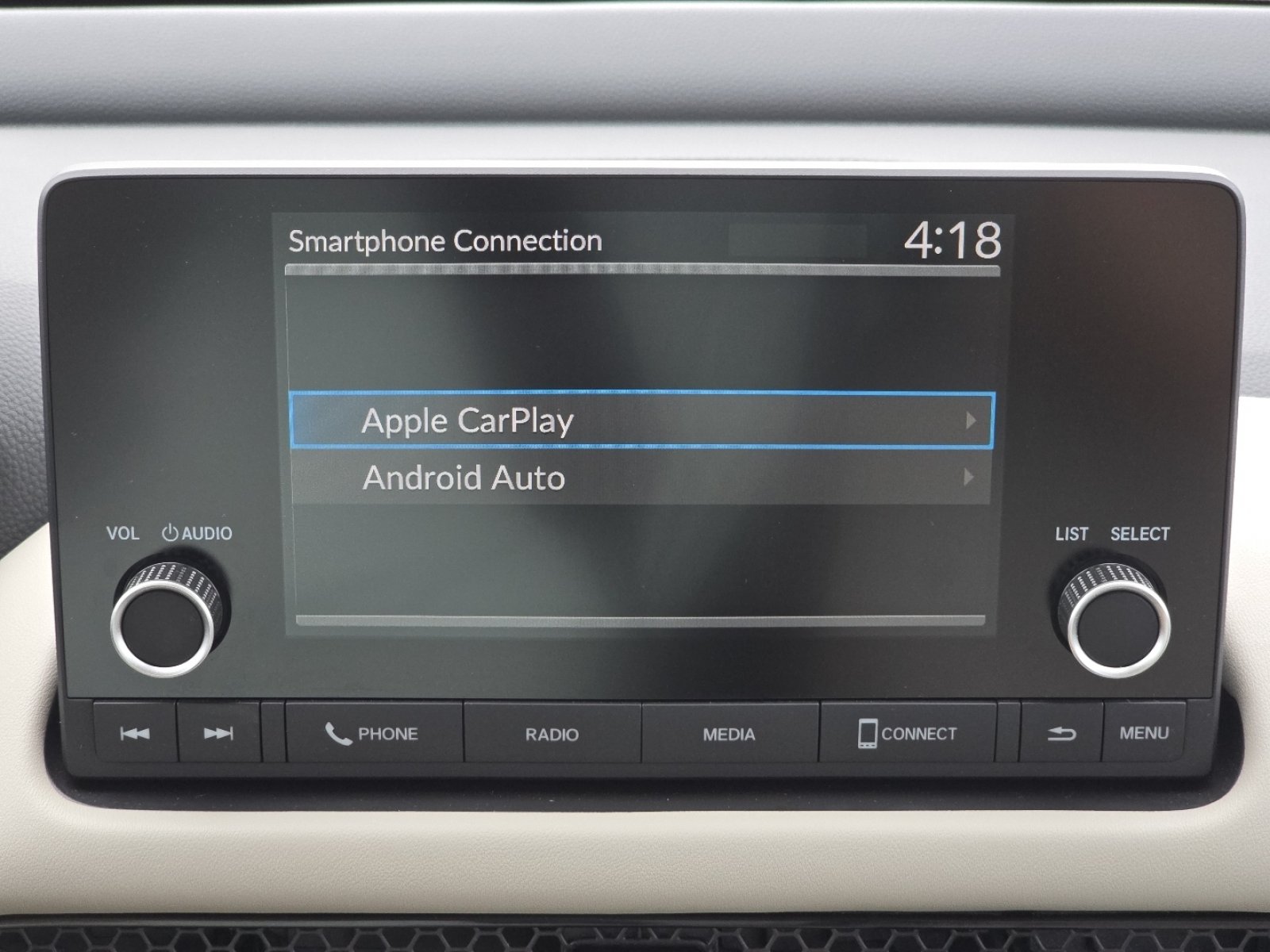 Used 2024 Honda HR-V LX image 3