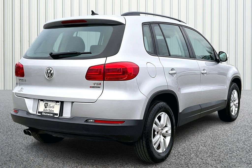 Used 2017 Volkswagen Tiguan S image 6