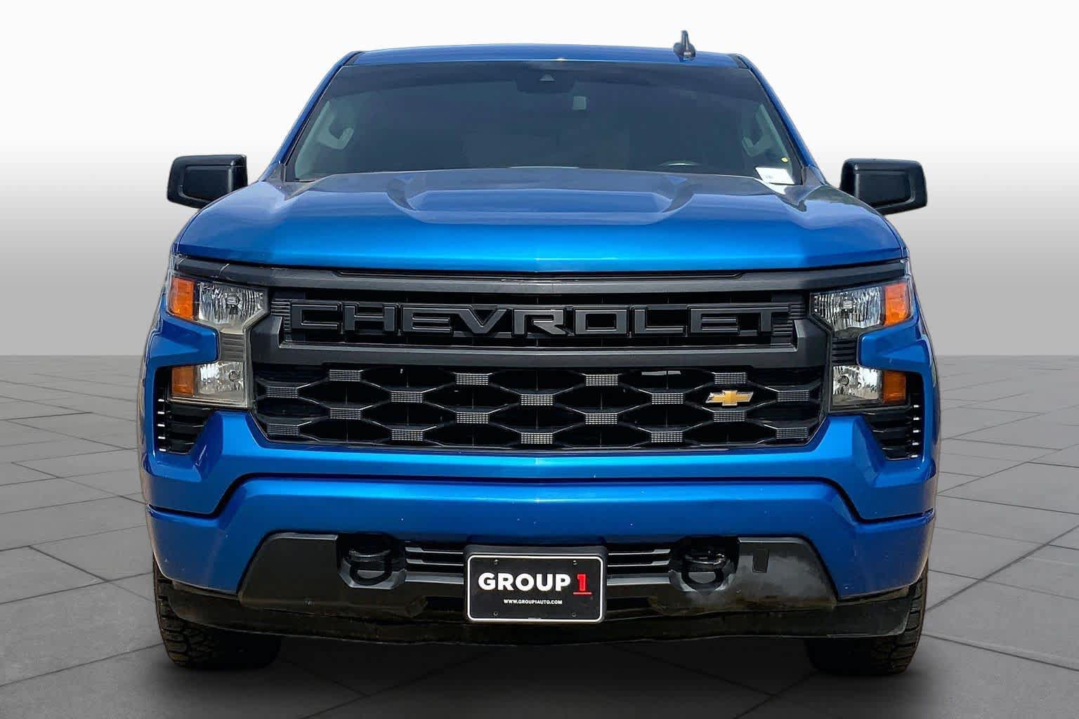 Certified 2022 Chevrolet Silverado 1500 Custom w/ LPO, Dark Essentials Package AWD/4WD image 4