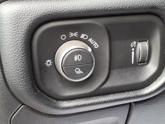 Used 2021 RAM 1500 Big Horn image 14