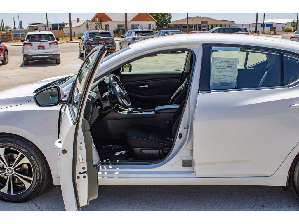 Used 2022 Nissan Sentra SV FWD image 27