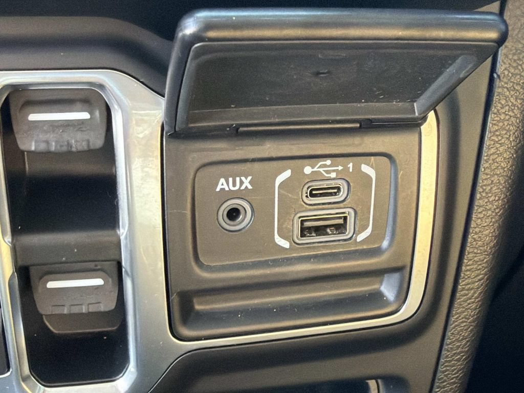Used 2020 Jeep Wrangler Unlimited Rubicon AWD/4WD image 29