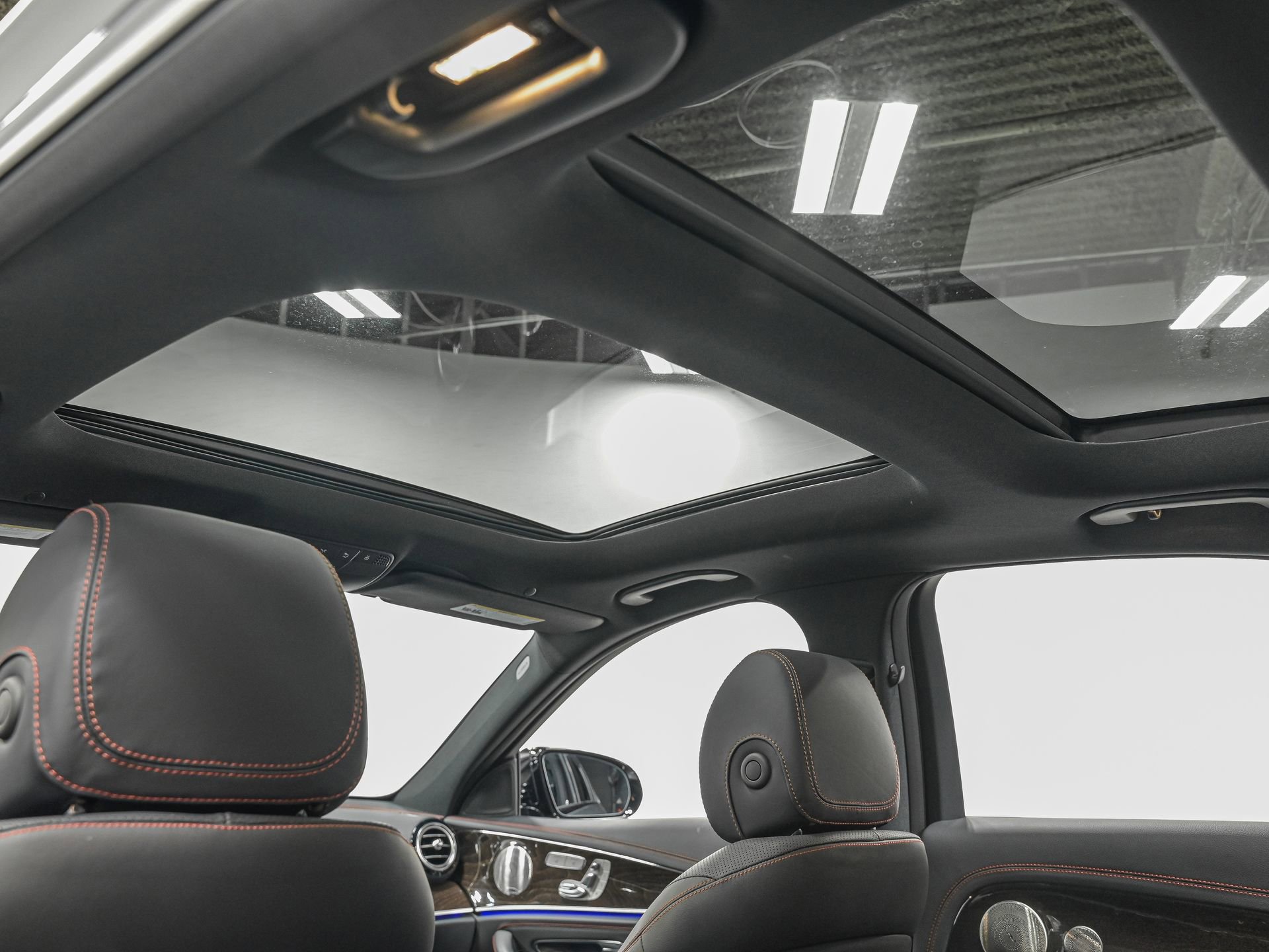 Used 2021 Mercedes-Benz E 53 AMG 4MATIC Sedan w/ Driver Assistance Package image 25