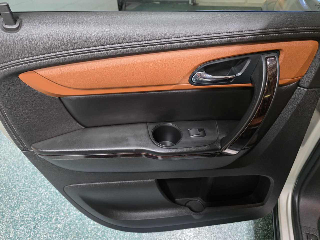 Used 2016 Chevrolet Traverse LTZ image 22