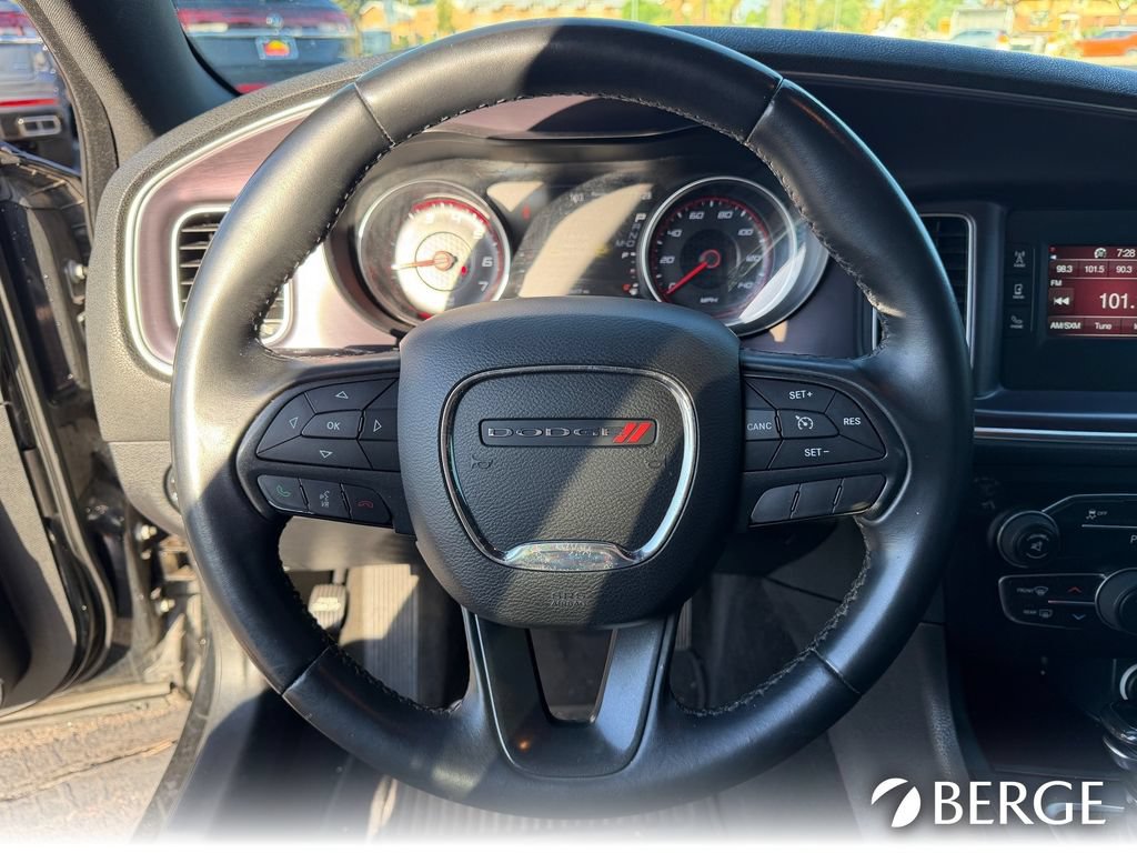 Used 2016 Dodge Charger SE w/ Popular Equipment Group RWD image 17