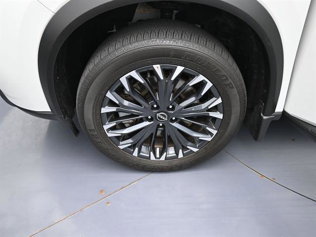 Used 2025 Nissan Rogue SL w/ Tech Package AWD/4WD image 22