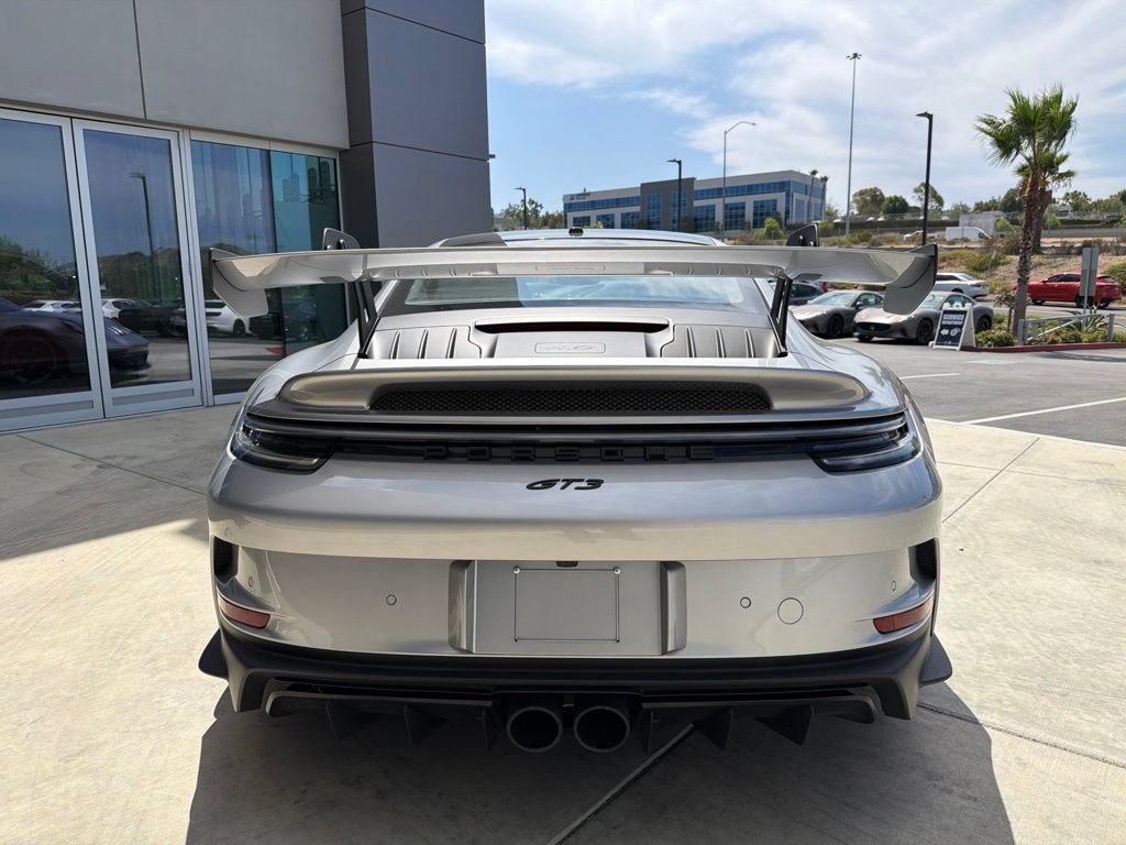 Used 2023 Porsche 911 GT3 RWD image 7