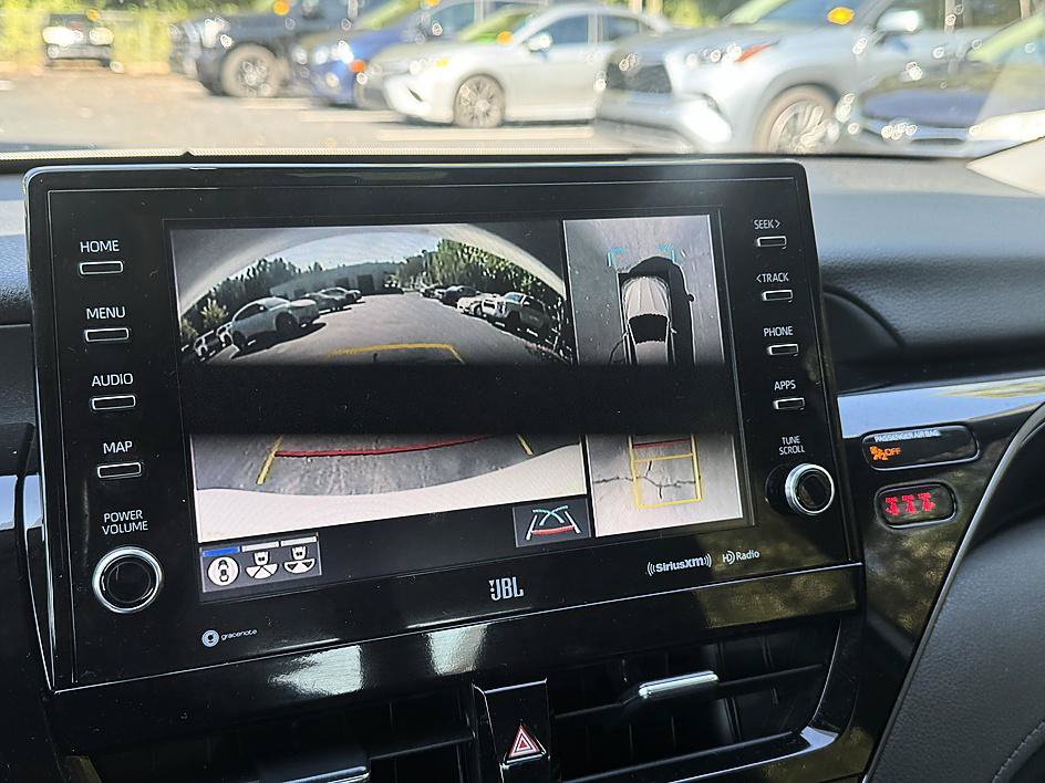 Used 2023 Toyota Camry XLE w/ Navigation Package FWD image 15