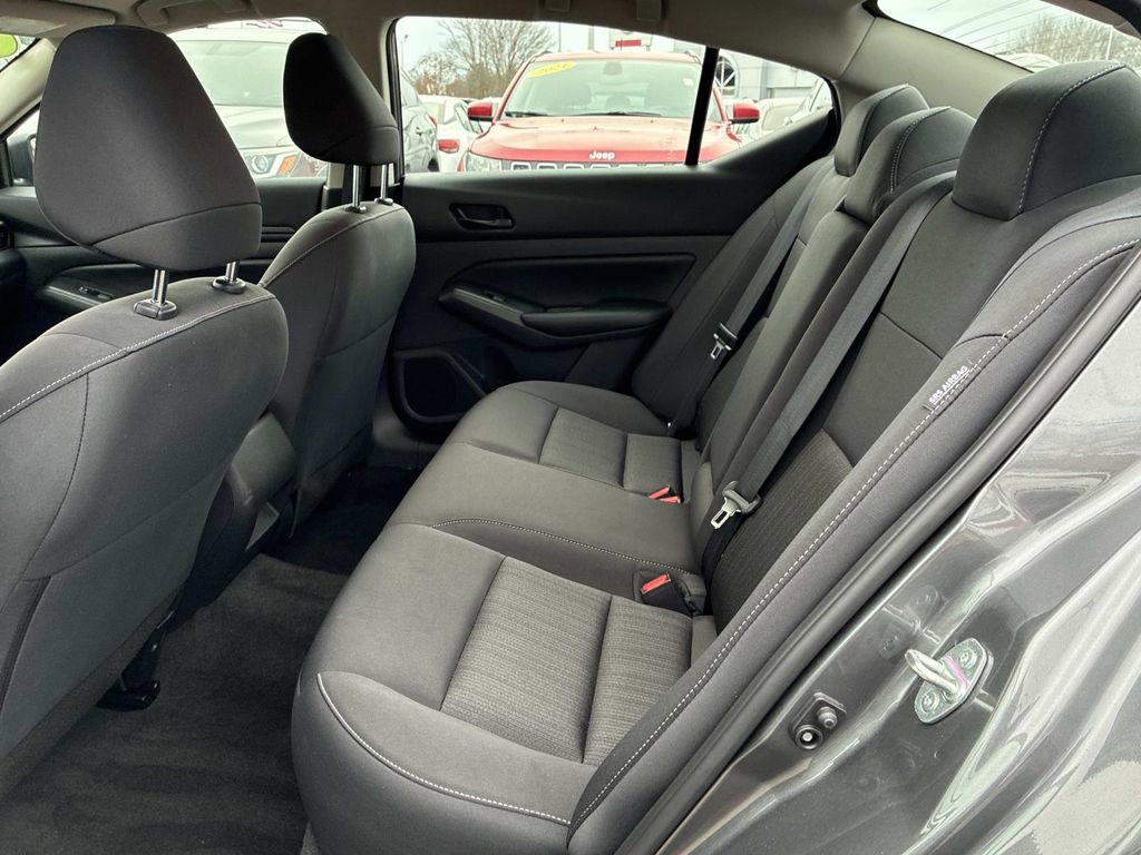 Used 2025 Nissan Altima 2.5 S image 14