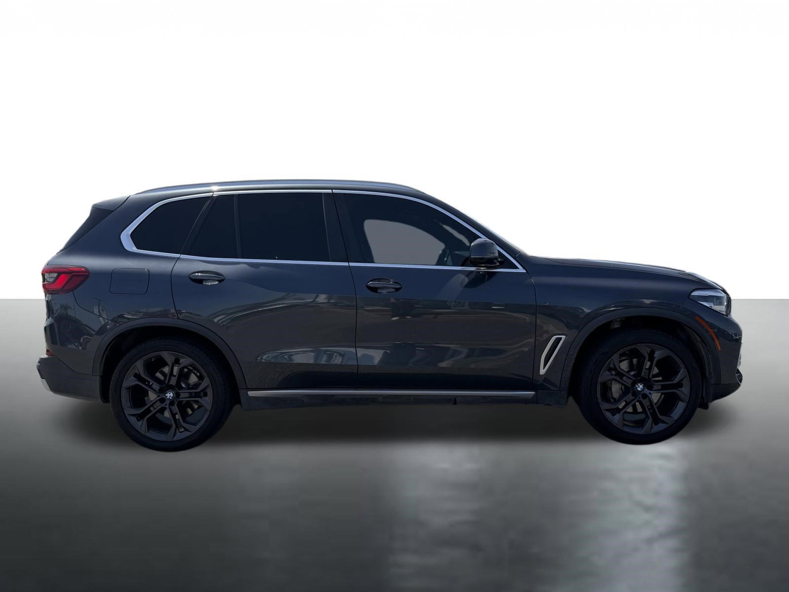 Used 2019 BMW X5 xDrive40i w/ Convenience Package AWD/4WD image 9