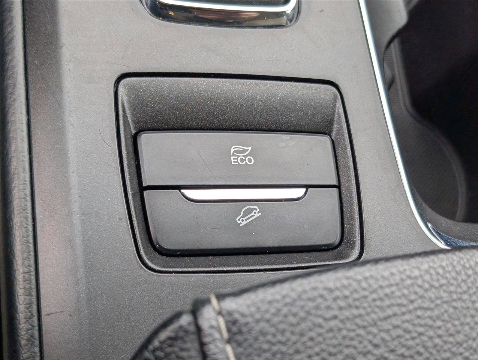 Used 2018 Ford Fusion S FWD image 24
