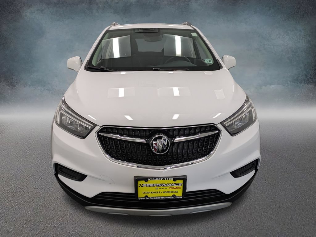 Used 2022 Buick Encore Preferred w/ Safety Package AWD/4WD image 2